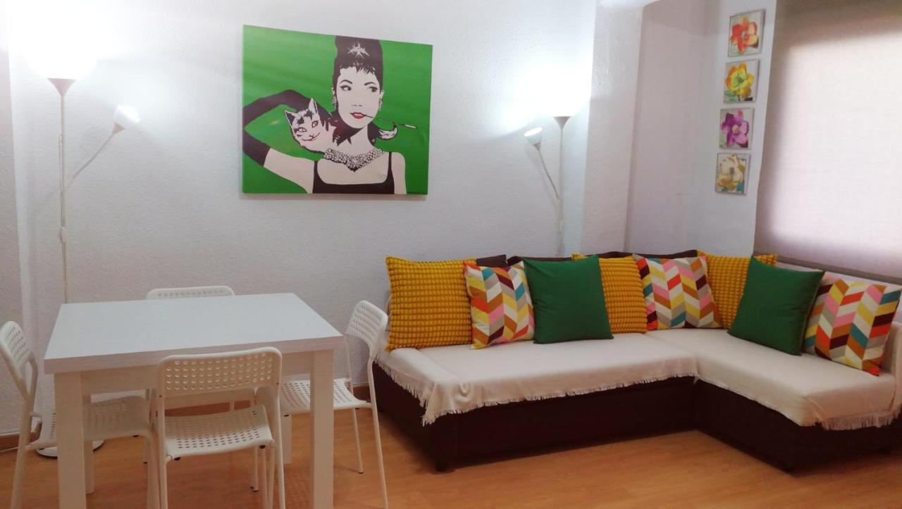 Centrico Apartamento En Valencia Proximo Parada De Metro Angel Guimera 외부 사진