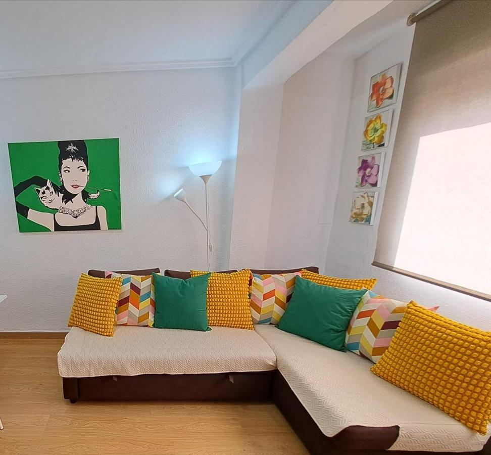 Centrico Apartamento En Valencia Proximo Parada De Metro Angel Guimera 외부 사진
